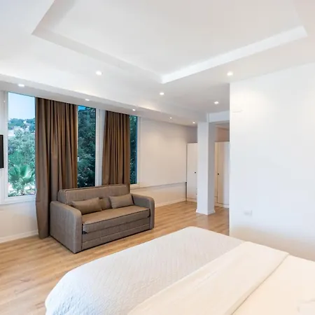 Helia Resort 4*
